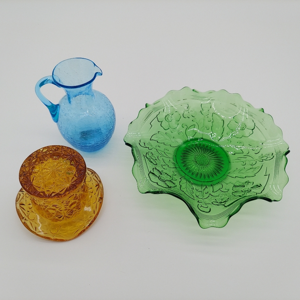 Glass Ensemble Vase Crackle Pitcher Green Ruffle Bowl Fenton Hat